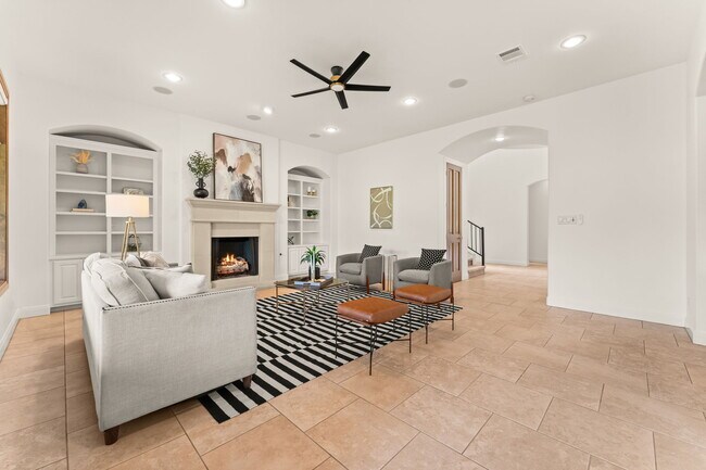 Foto del edificio - 15 Borello Dr