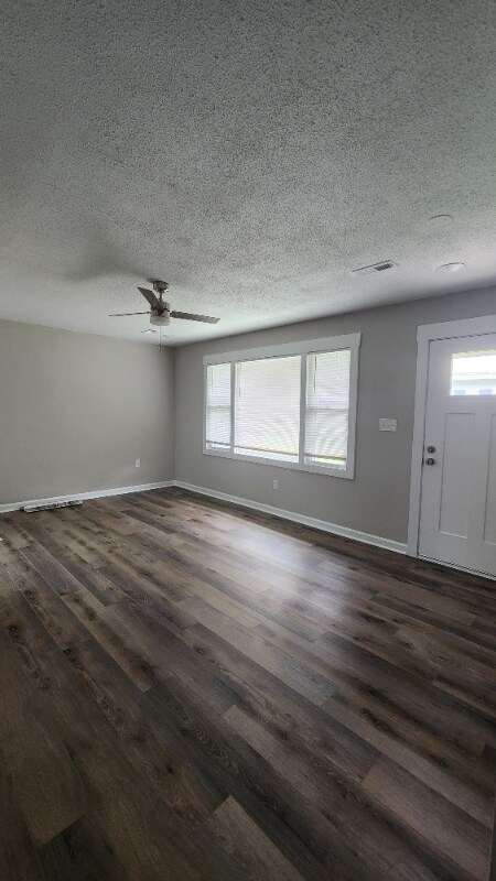 Foto del edificio - 626 Surfside Dr