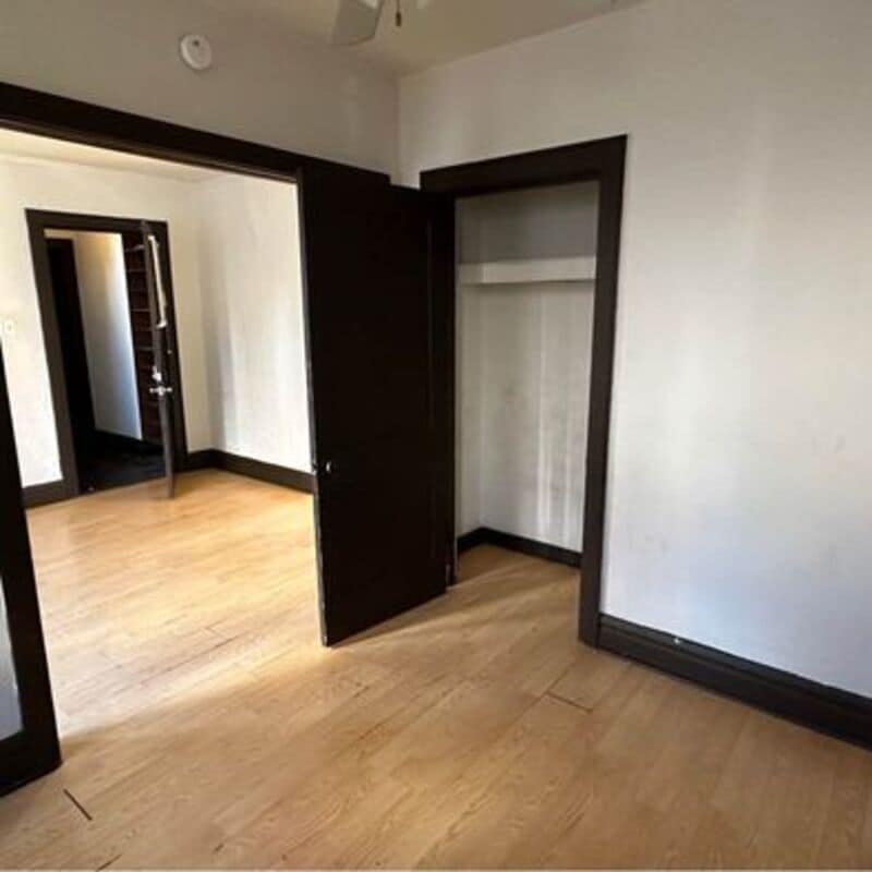 4215421S Neosho St, St. Louis, MO 63116 Condo for Rent in St. Louis