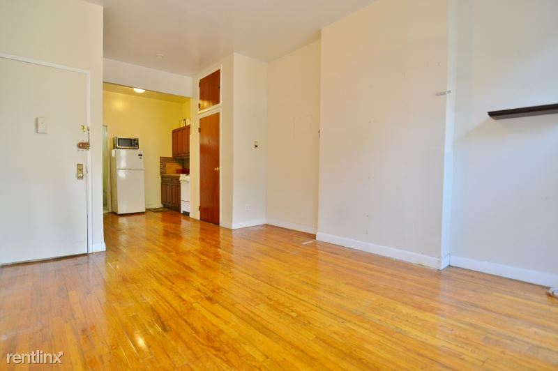 Primary Photo - 304 Stuyvesant Ave