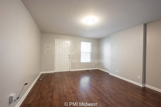 Building Photo - 1439 S East St