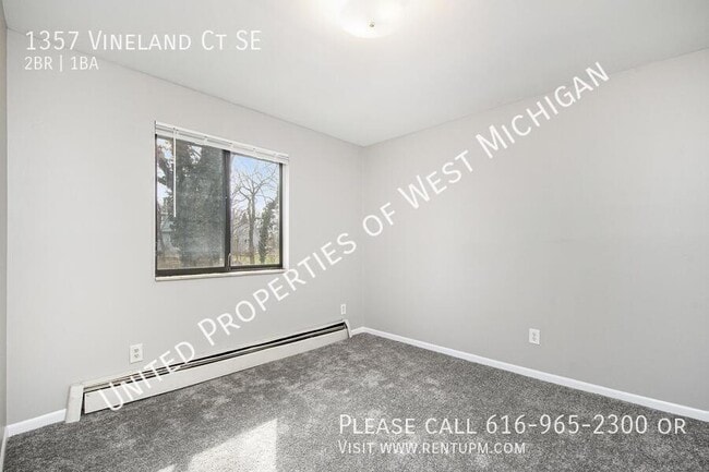 Building Photo - 1357 Vineland Ct SE