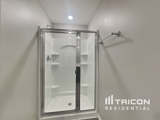 Foto del edificio - 1576 Wynford Cir