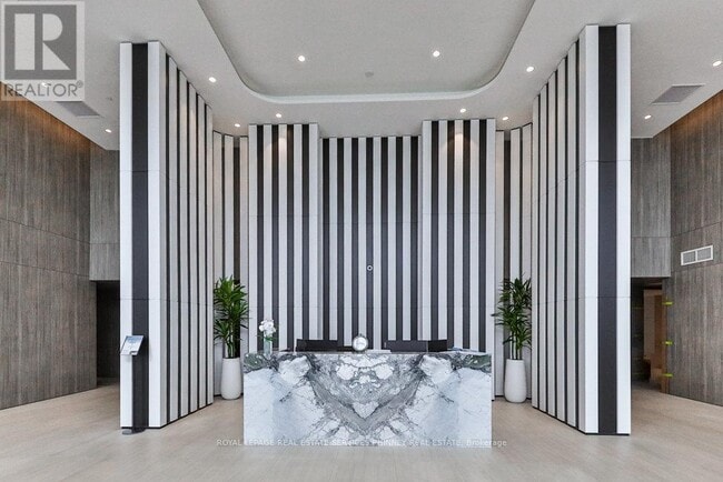 Building Photo - 112 - 220 MISSINNIHE WAY