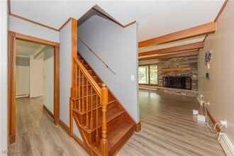 Building Photo - 8693 E Craig Dr