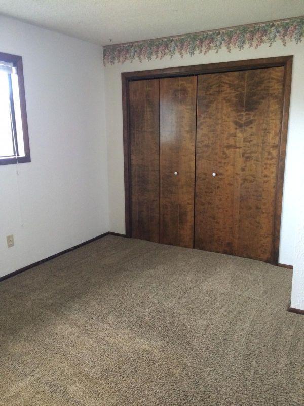 Building Photo - 1131 Applegate St