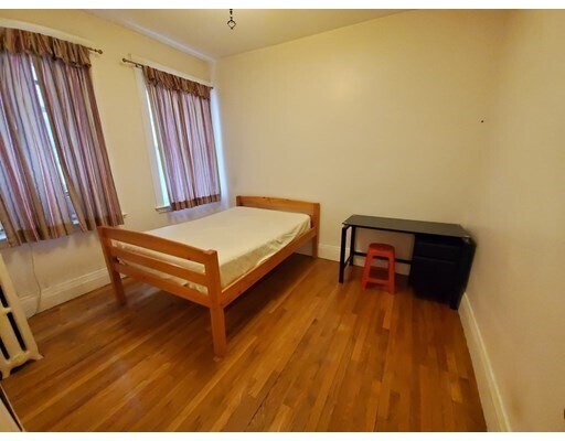 Foto del edificio - 35 Queensberry St