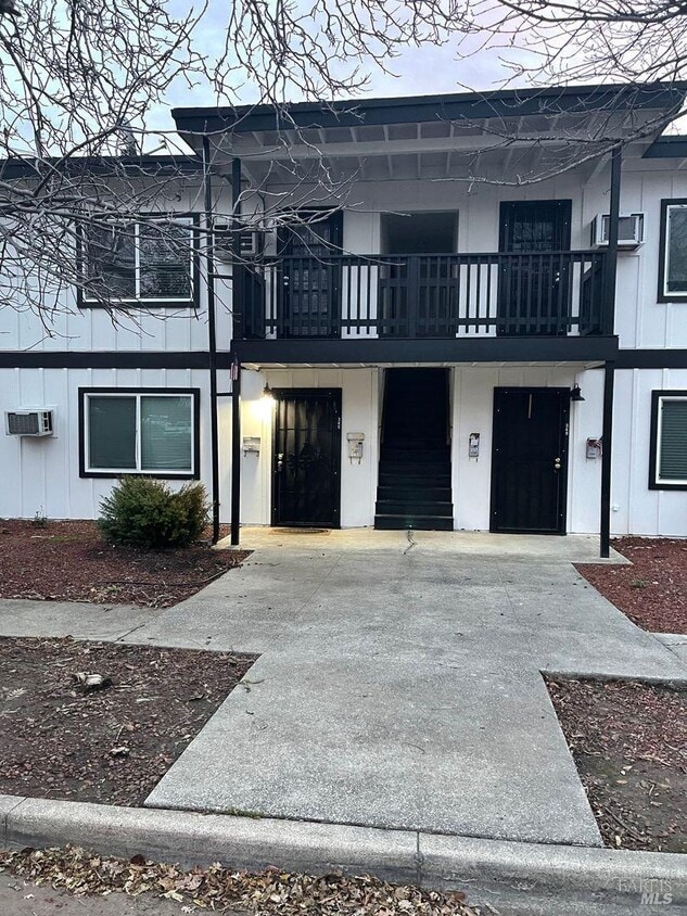 347 West St, Vacaville, CA 95688 Room for Rent in Vacaville, CA