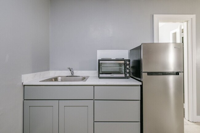 Foto del edificio - 620 W Amarillo Blvd