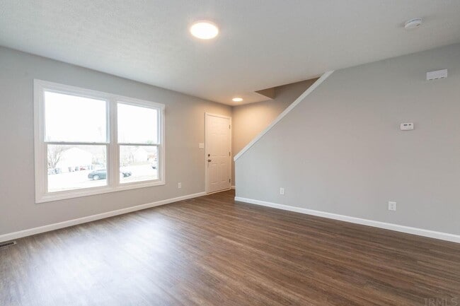 Foto del edificio - Willow Court Bloomington