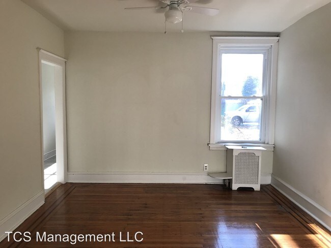 Building Photo - 938 W Olney Ave