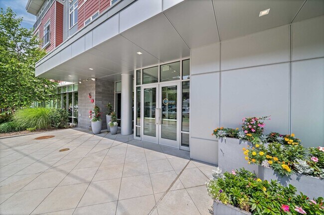 Building Photo - 99 Tremont St