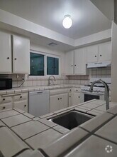 Building Photo - 1341 W Avenue J4