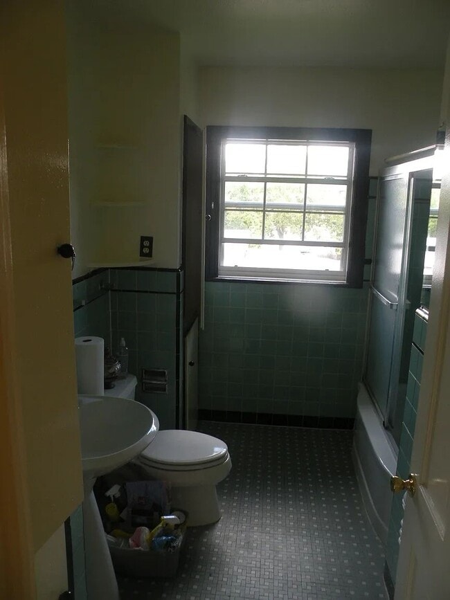 Foto del edificio - 241 W Norwood Ct