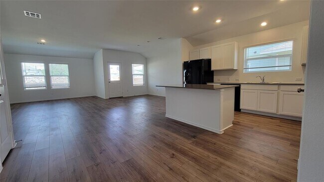 Building Photo - 227 Jeffers