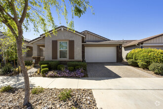 Building Photo - 5854 S Del Rancho