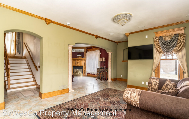 Building Photo - 4 br, 2.5 bath House - 1113 W Apache St