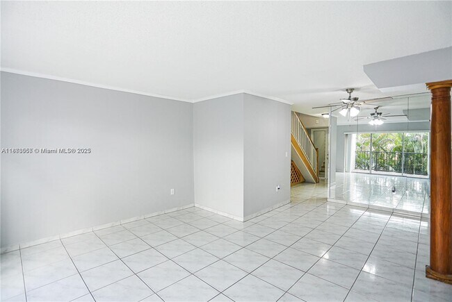 Foto del edificio - 200 NW 87th Ave