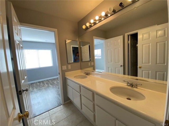 Building Photo - 18563 Waldorf Pl