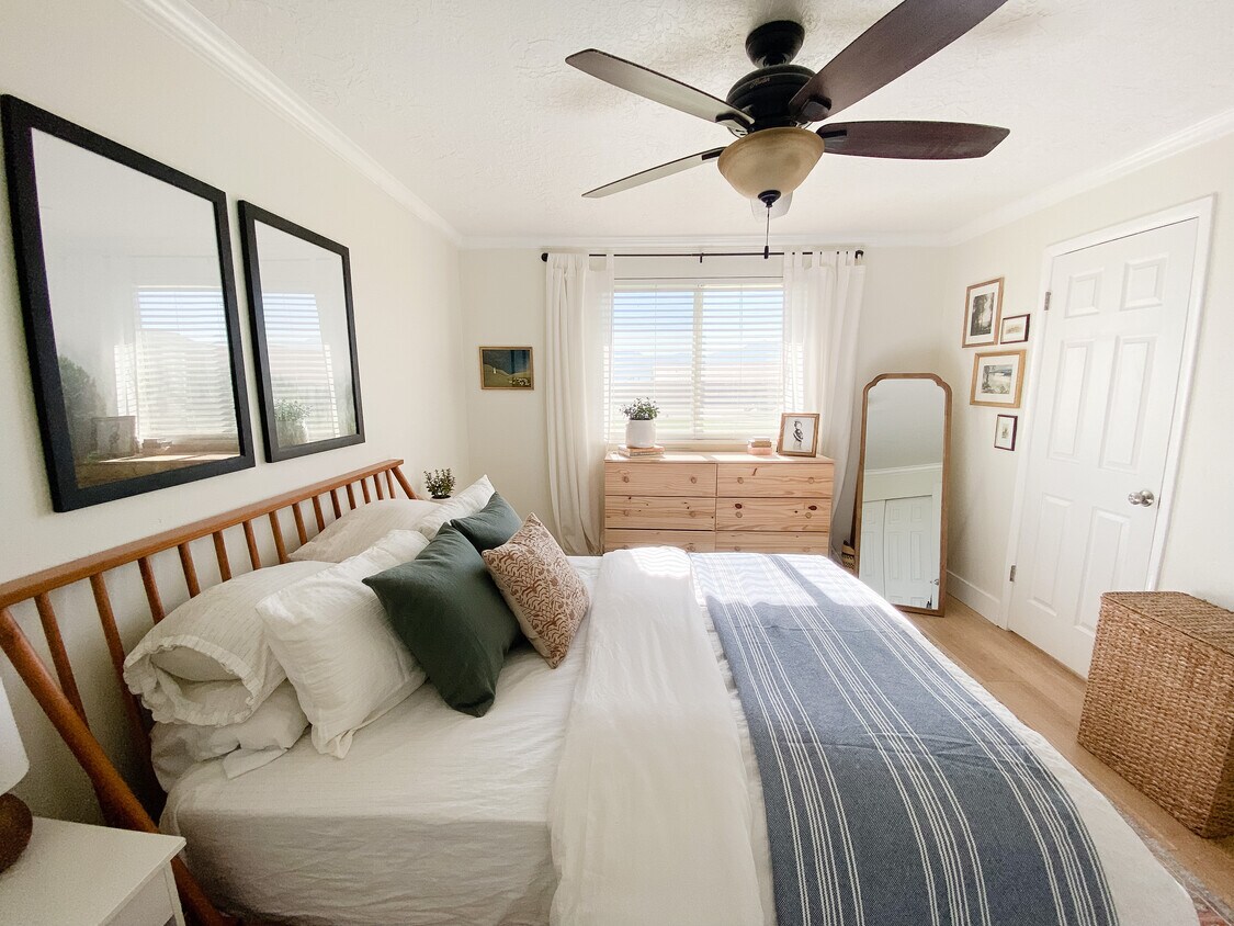 5627 S Sarah Jane Dr, Salt Lake City, UT 84118 Townhome Rentals in