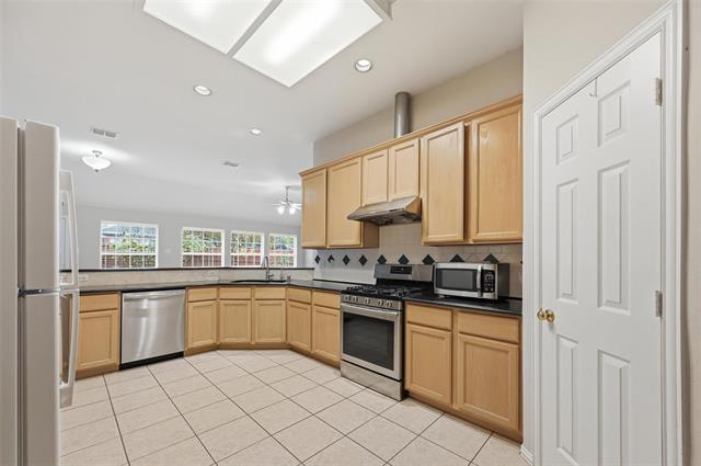 Foto del edificio - 1202 Brook Dr