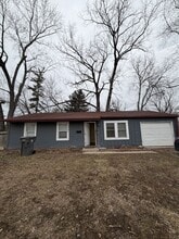 Building Photo - 3301 Mardenna Ave