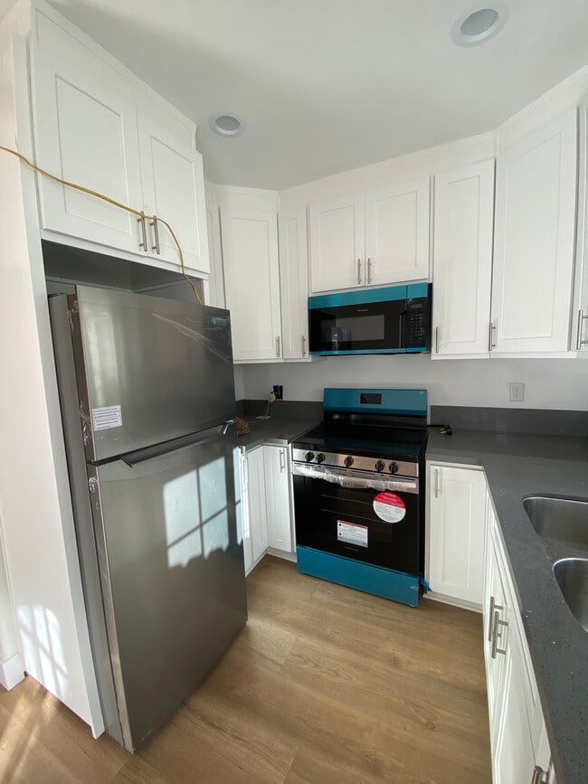 Building Photo - 23460 Friar St