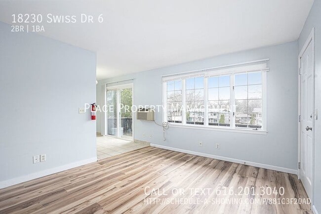 Foto del edificio - 18230 Swiss Dr