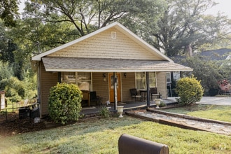 Building Photo - 209 Mill St