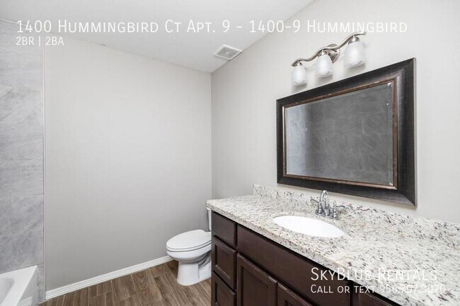 Foto del edificio - 1400 Humming Bird Ct