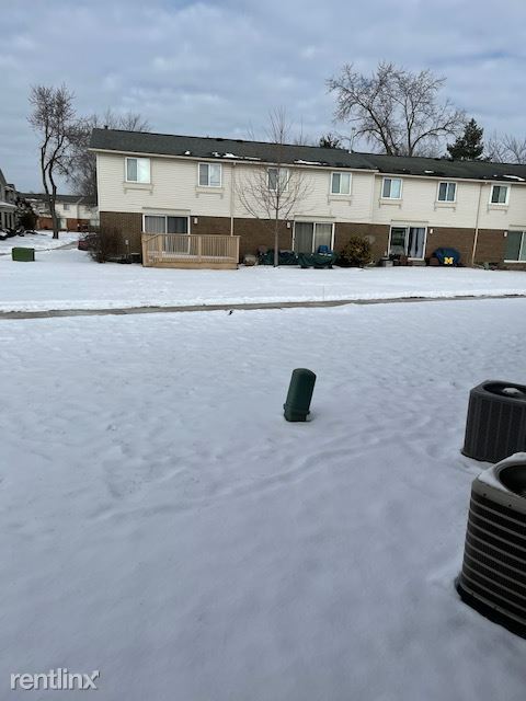 Building Photo - 3 br, 2 bath Townhome - 44579 Savery Drive