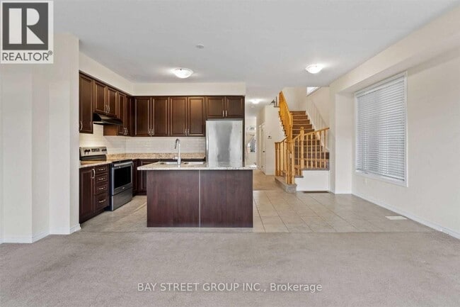Building Photo - 7735 Shadbush Ln