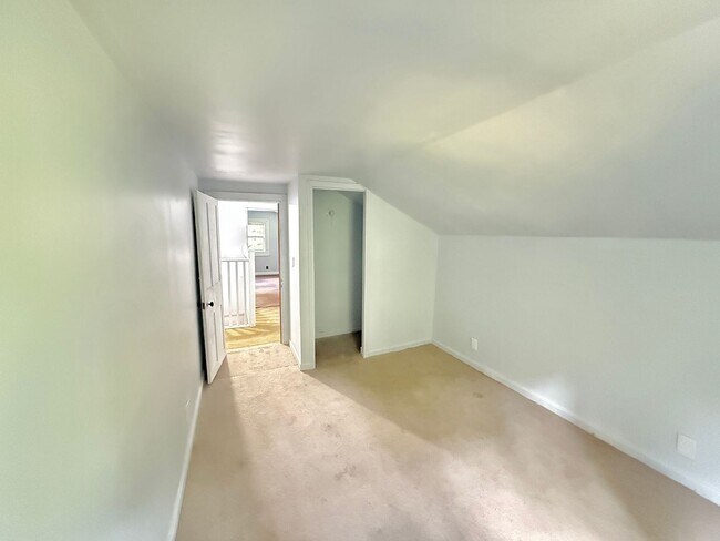 Foto del edificio - 3838 Dewey Rd