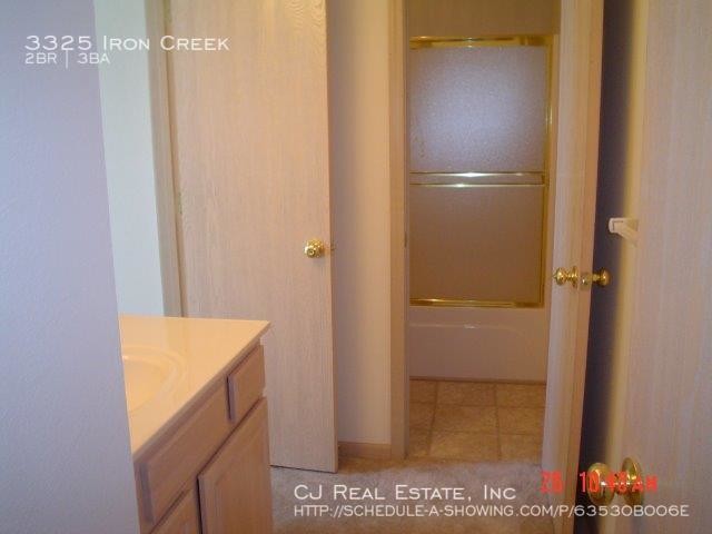 Foto del edificio - 3325 SW Iron Creek Dr