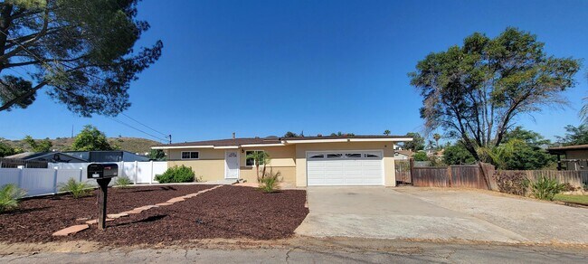 Foto del edificio - 9738 Sherm Cir