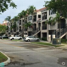 Building Photo - 5800 W Sample Rd