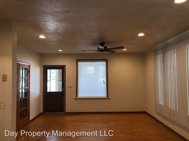 Building Photo - 2 br, 1 bath Apartment - 1204 S Jefferson St.