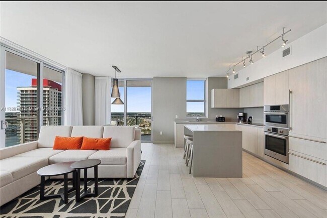 Foto del edificio - 4010 S Ocean Dr