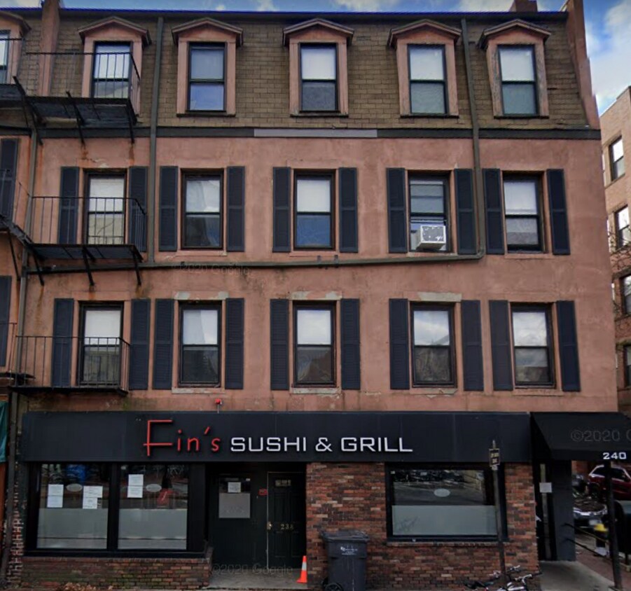 Primary Photo - 238 Cambridge St