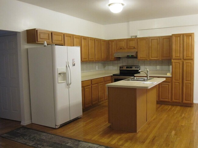 Foto del edificio - 4134 Willow Pond Dr
