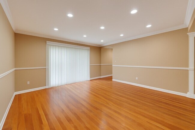 Foto del edificio - 26 Beacon St