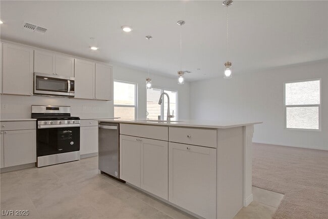 Building Photo - 8452 Vulturo Ave