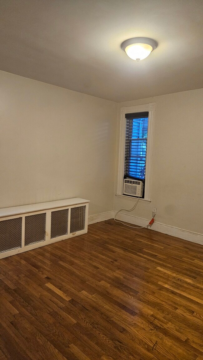 Foto del edificio - 376 Medford St