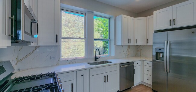 Foto del edificio - 2552 S Central Park Ave