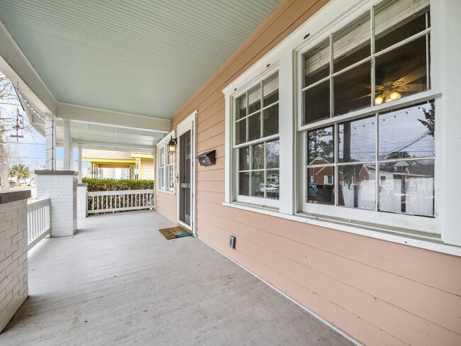 Foto del edificio - Craftsman Bungalow Wilmington NC "Near Jus...