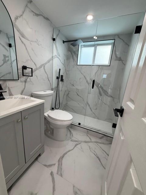 Building Photo - 1936 Normandy Dr