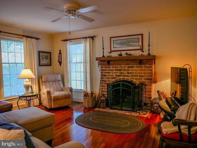 Building Photo - 102 Robes Harbor Ct