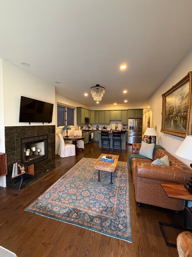 Foto del edificio - 2416 W Thomas St