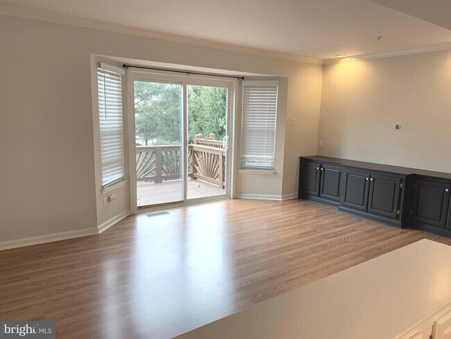 Foto del edificio - 6204 Yellow Dawn Ct