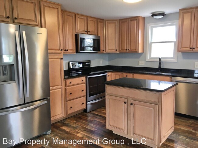 Building Photo - 3 br, 2 bath House - 224 Laurentum Pkwy